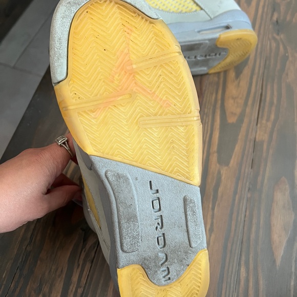 Jordan pink and grey retro 5’s - Picture 3 of 12